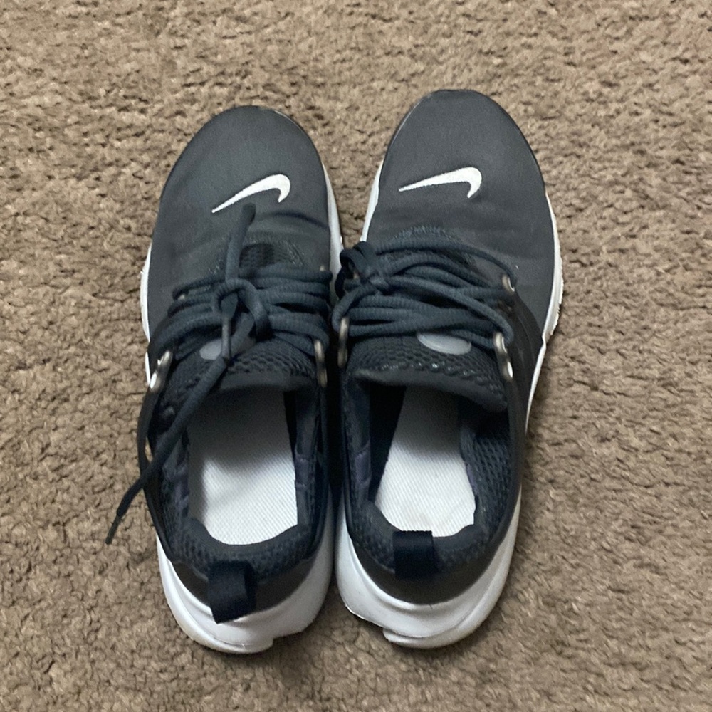 Nike shoes